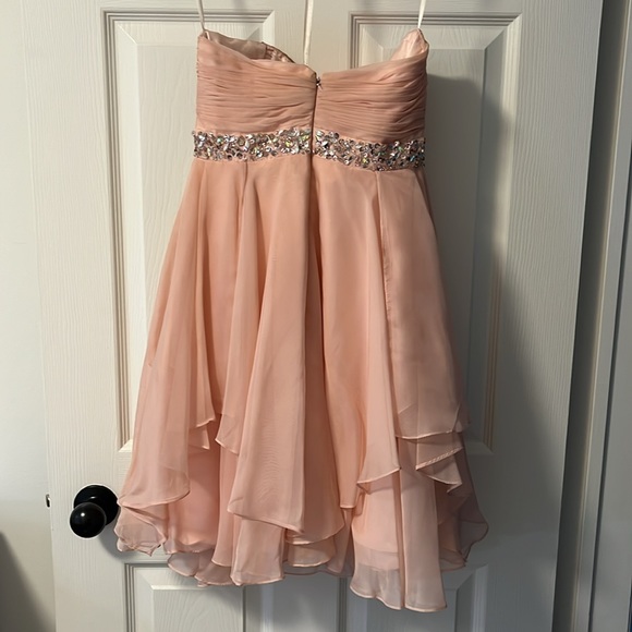 Graduation 👩🏻🎓 Prom dress blush pink/ short size 6 (altered) - Picture 6 of 7